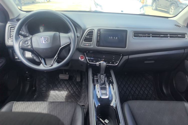 Used Honda Vezel 2020 220 TURBO CVT Luxury Edition Center Console