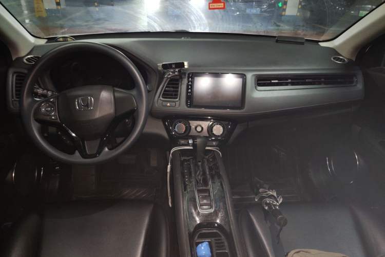 Used Honda Vezel 2020 1.5L CVT Pioneer Edition Center Console