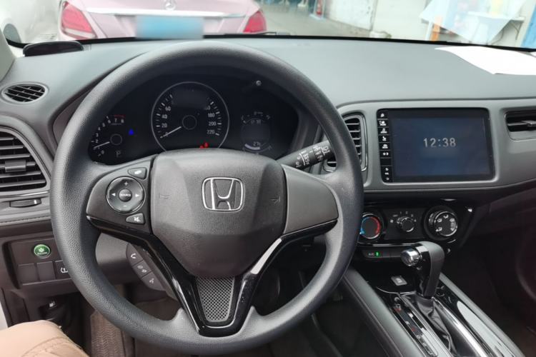 Used Honda Vezel 2020 1.5L CVT Pioneer Edition Center Console