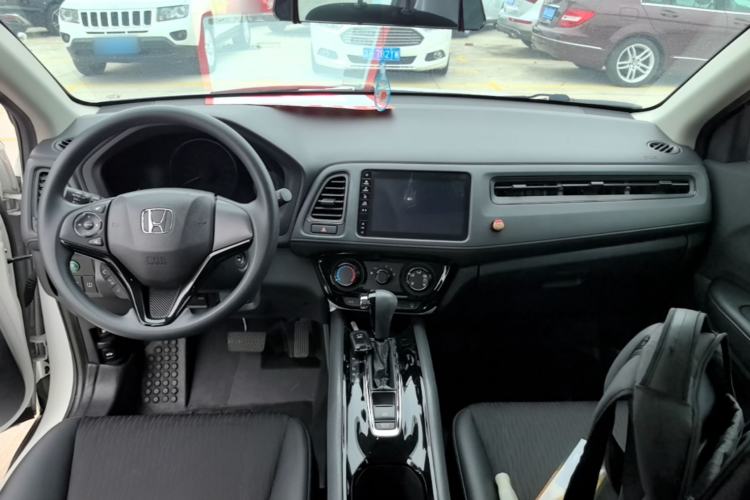 Used Honda Vezel 2020 1.5L CVT Pioneer Edition Center Console