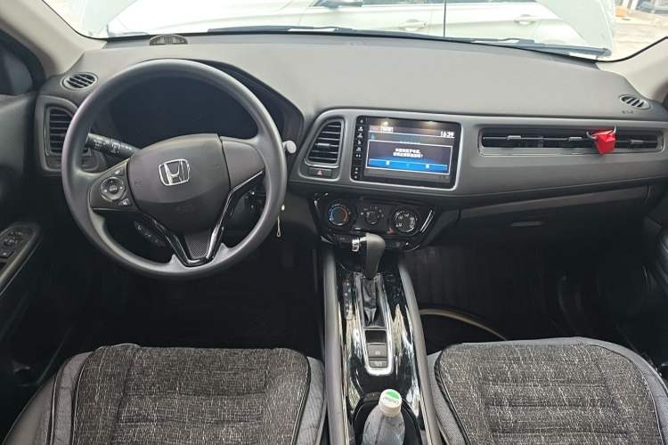 Used Honda Vezel 2020 1.5L CVT Pioneer Edition Center Console