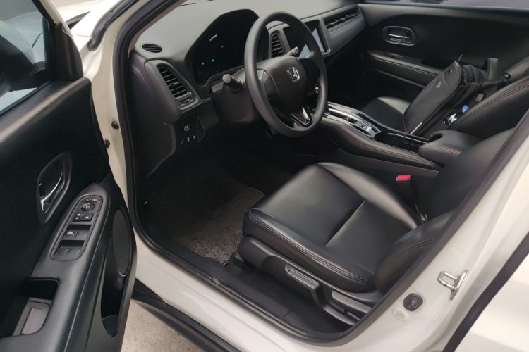 Used Honda Vezel 2020 1.5L CVT Elite Edition Center Console