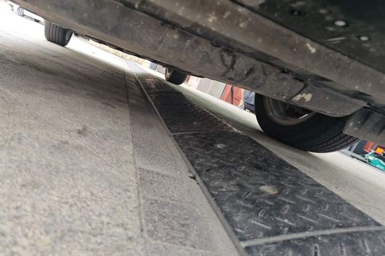 Used Honda Vezel 2020 1.5L CVT Elite Edition Chassis Front