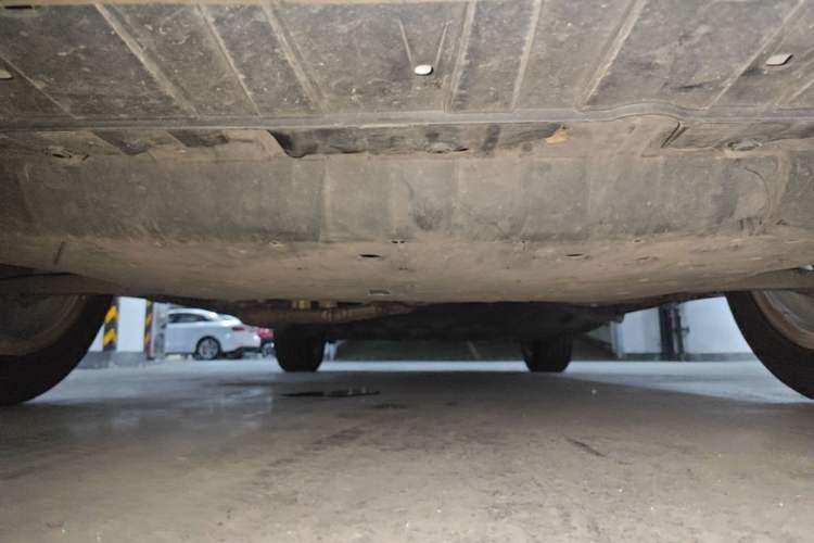 Used Honda Vezel 2020 1.5L CVT Elite Edition Chassis Front