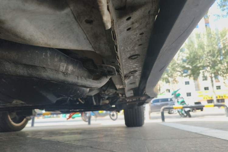 Used Honda Vezel 2020 1.5L CVT Pioneer Edition Chassis Front Left