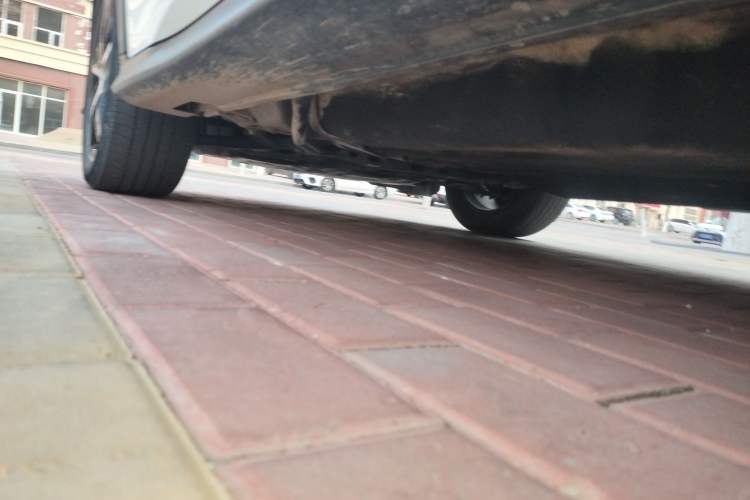 Used Honda Vezel 2020 1.5L CVT Pioneer Edition Chassis Front Left