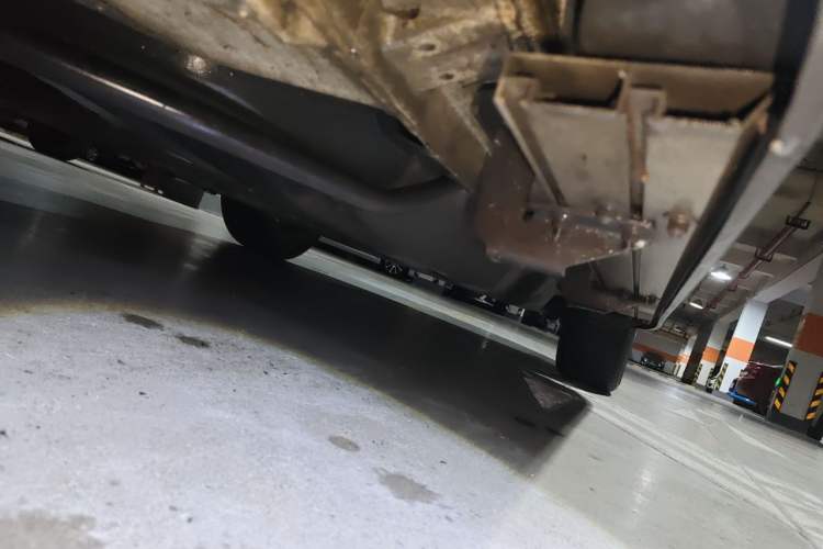 Used Honda Vezel 2020 1.5L CVT Elite Edition Chassis Front Left