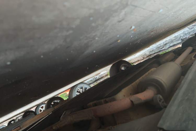 Used Honda Vezel 2020 1.5L CVT Pioneer Edition Chassis Front Right