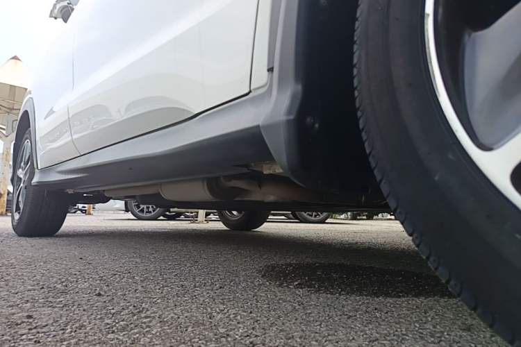 Used Honda Vezel 2020 1.5L CVT Luxury Edition Chassis Front Right