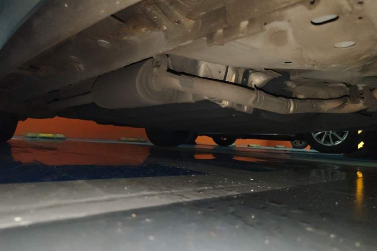 Used Honda Vezel 2020 1.5L CVT Pioneer Edition Chassis Front Right