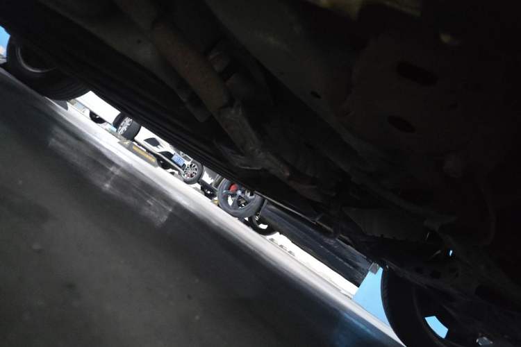 Used Honda Vezel 2020 1.5L CVT Pioneer Edition Chassis Front Right