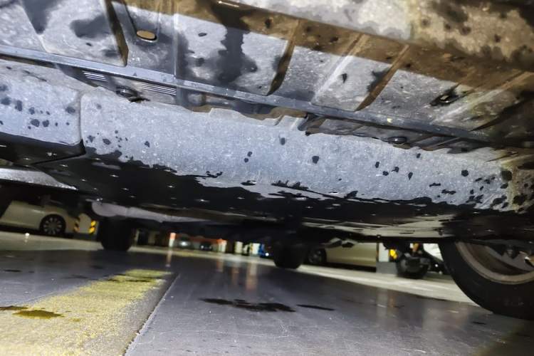 Used Honda Vezel 2020 1.5L CVT Elite Edition Chassis Front