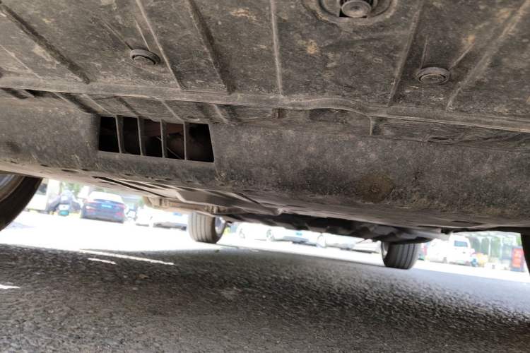 Used Honda Vezel 2020 220 TURBO CVT Elite Edition Chassis Front