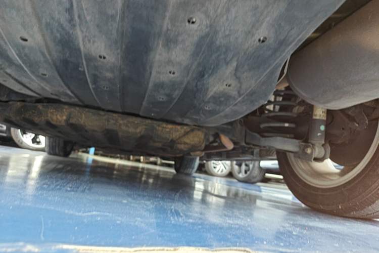 Used Honda Vezel 2020 1.5L CVT Elite Edition Chassis Rear