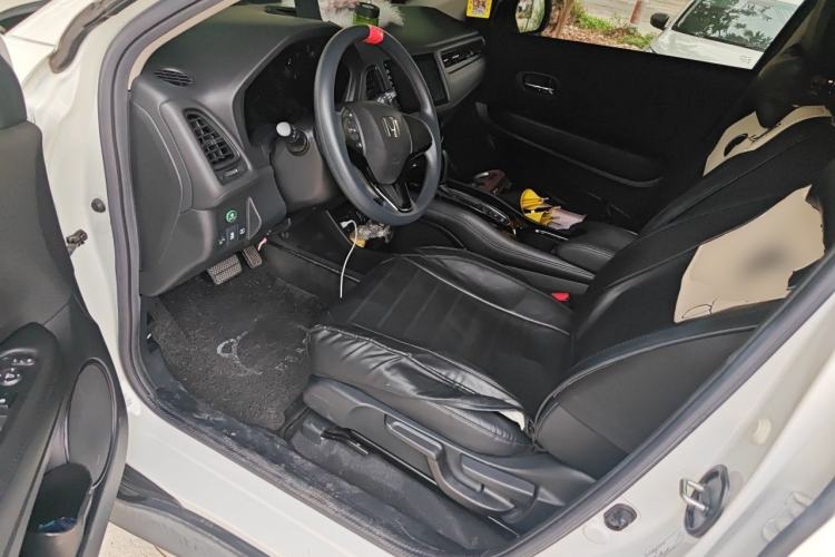 Used Honda Vezel 2020 1.5L CVT Pioneer Edition Driver Seat