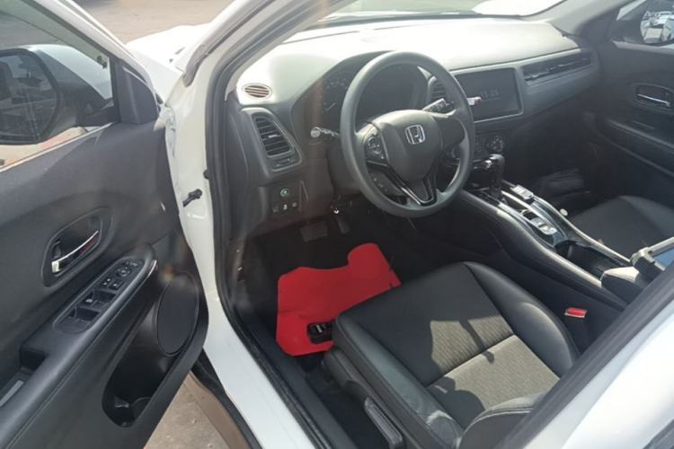 Used Honda Vezel 2020 1.5L CVT Pioneer Edition Driver Seat