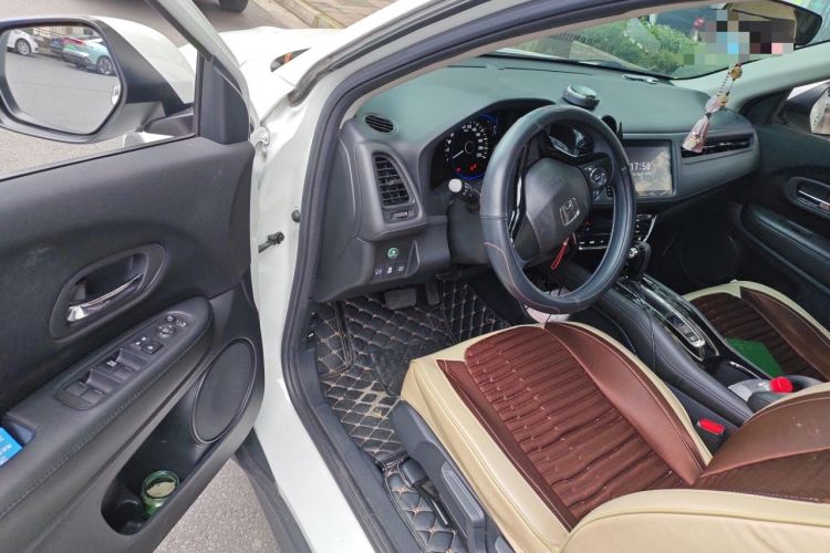 Used Honda Vezel 2020 220 TURBO CVT Elite Edition Driver Seat