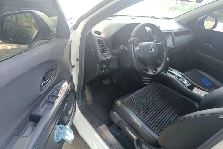 Used Honda Vezel 2020 1.5L CVT Pioneer Edition Driver Seat