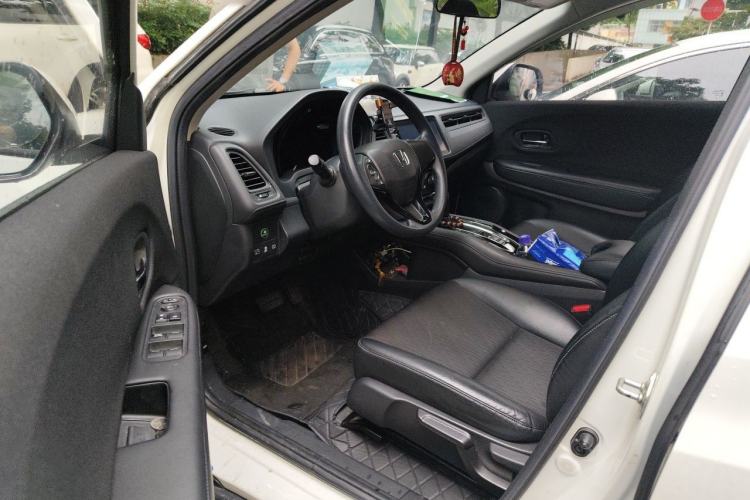 Used Honda Vezel 2020 1.5L CVT Pioneer Edition Driver Seat