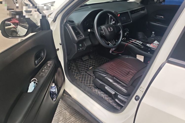 Used Honda Vezel 2020 1.5L CVT Pioneer Edition Driver Seat