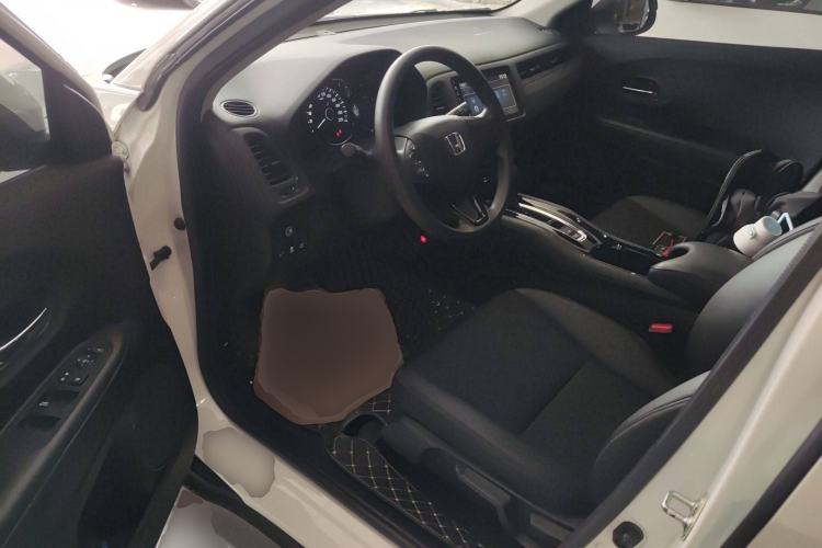 Used Honda Vezel 2020 1.5L CVT Pioneer Edition Driver Seat