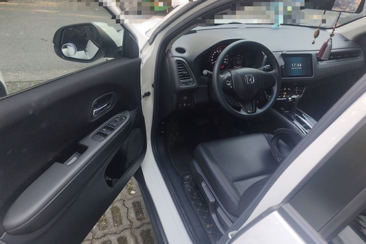 Used Honda Vezel 2020 220 TURBO CVT Elite Edition Driver Seat