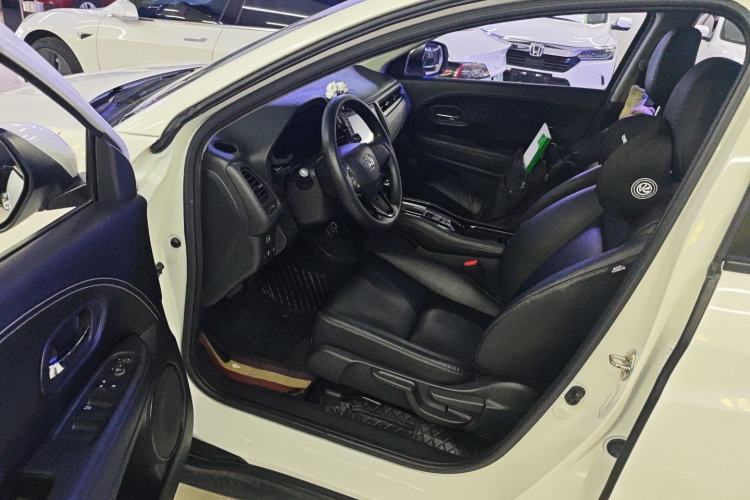 Used Honda Vezel 2020 1.5L CVT Pioneer Edition Driver Seat