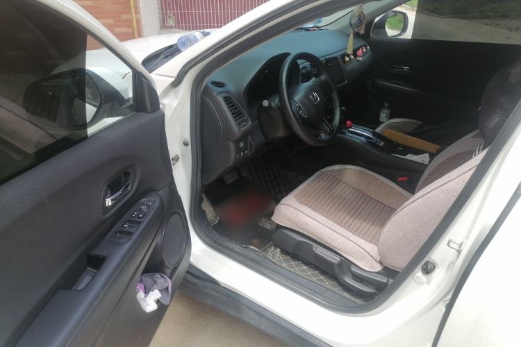 Used Honda Vezel 2020 1.5L CVT Pioneer Edition Driver Seat