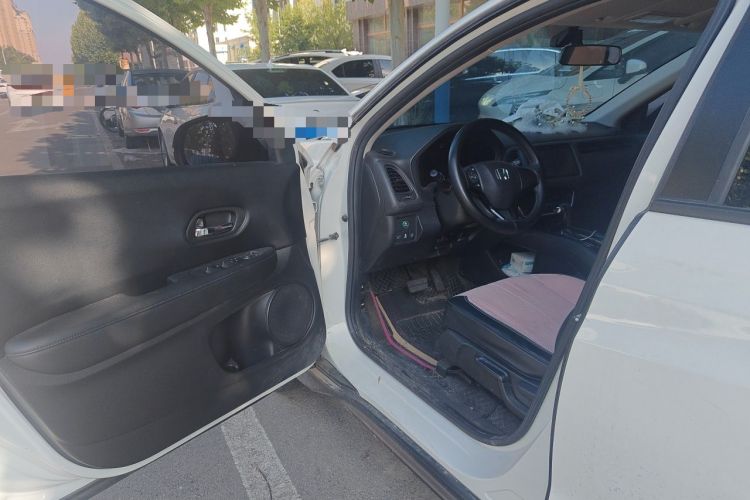 Used Honda Vezel 2020 220 TURBO CVT Elite Edition Driver Seat