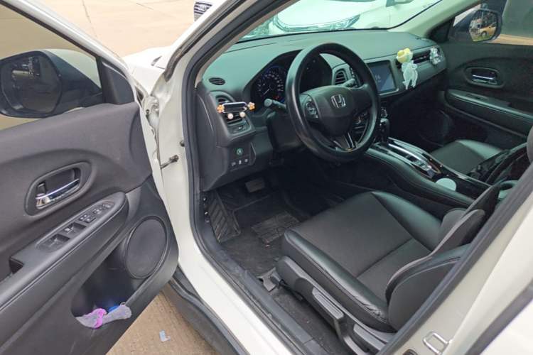 Used Honda Vezel 2020 1.5L CVT Pioneer Edition Driver Seat