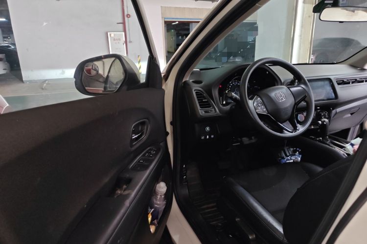 Used Honda Vezel 2020 1.5L CVT Pioneer Edition Driver Seat