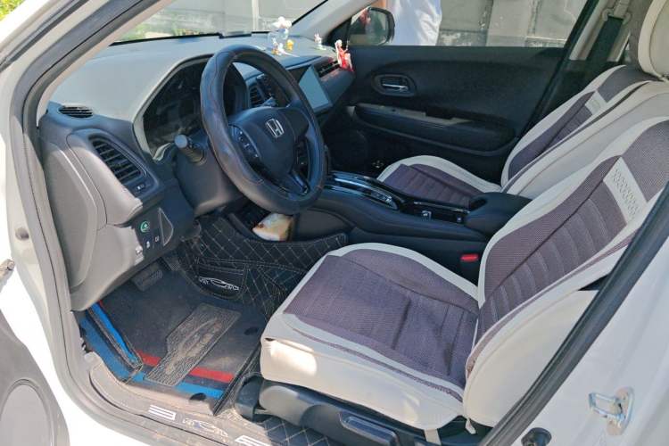 Used Honda Vezel 2020 1.5L CVT Pioneer Edition Driver Seat
