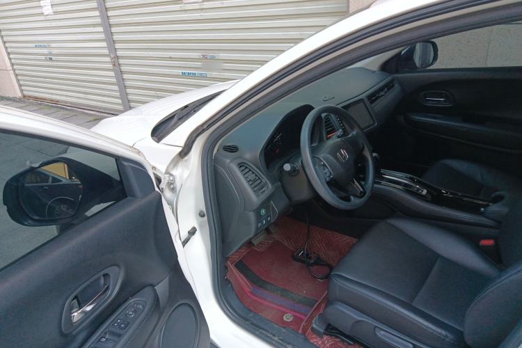 Used Honda Vezel 2020 1.5L CVT Pioneer Edition Driver Seat