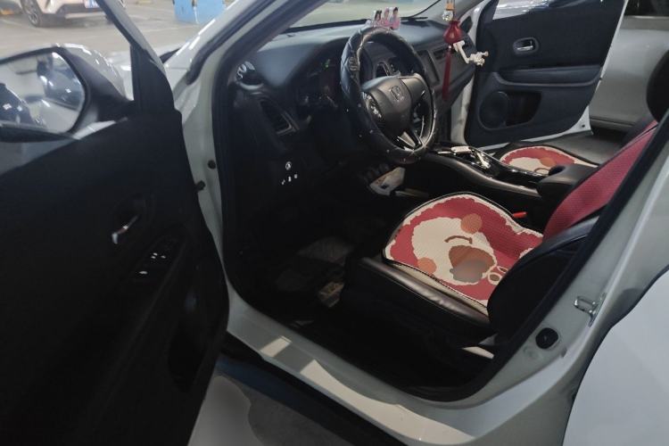 Used Honda Vezel 2020 1.5L CVT Pioneer Edition Driver Seat