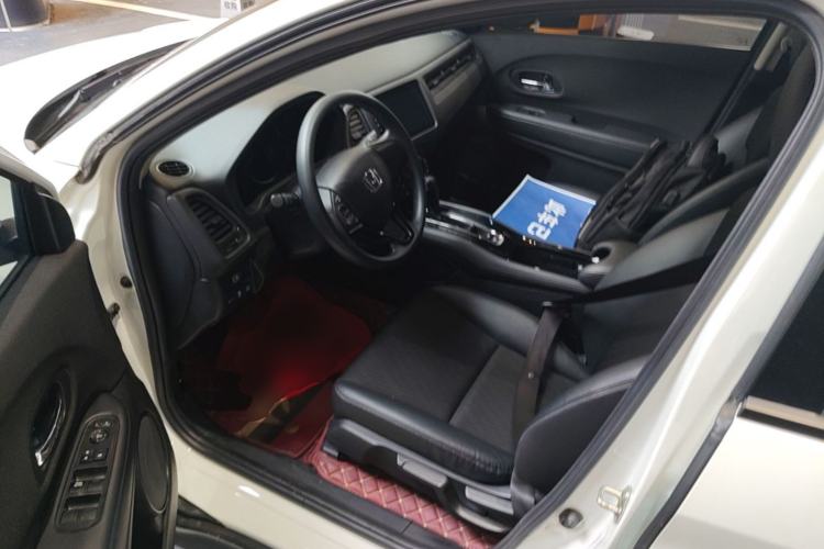 Used Honda Vezel 2020 1.5L CVT Pioneer Edition Driver Seat