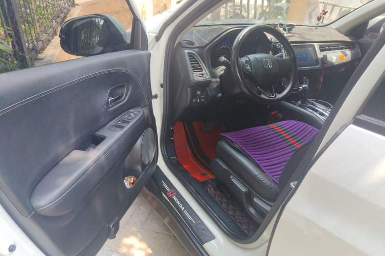 Used Honda Vezel 2020 1.5L CVT Pioneer Edition Driver Seat