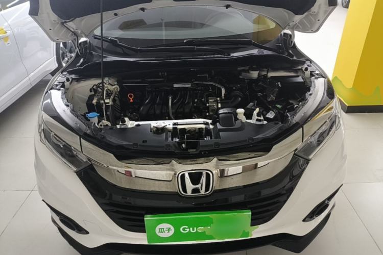 Used Honda Vezel 2020 1.5L CVT Pioneer Edition Engine Bay