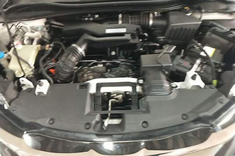 Used Honda Vezel 2020 220 TURBO CVT Luxury Edition Engine Bay
