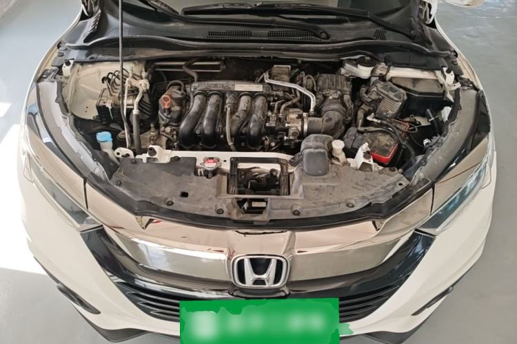Used Honda Vezel 2020 1.5L CVT Elite Edition Engine Bay