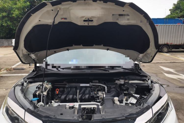Used Honda Vezel 2020 1.5L CVT Pioneer Edition Engine Bay