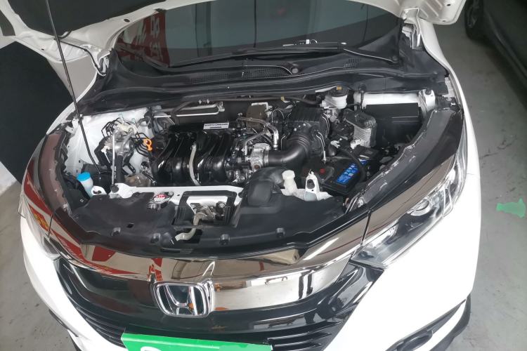 Used Honda Vezel 2020 1.5L CVT Pioneer Edition Engine Bay