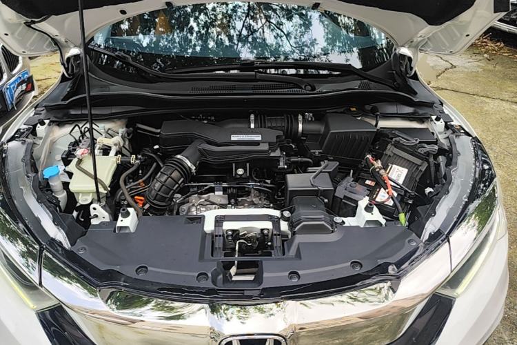 Used Honda Vezel 2020 220 TURBO CVT Elite Edition Engine Bay