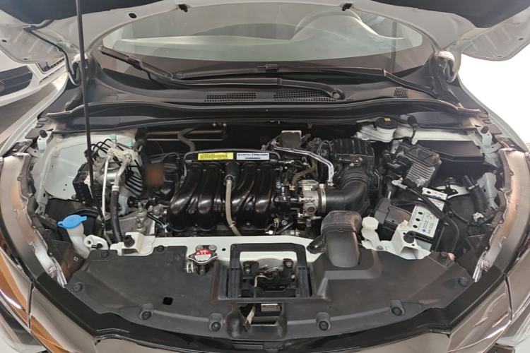 Used Honda Vezel 2020 1.5L CVT Pioneer Edition Engine Bay