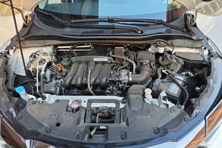 Used Honda Vezel 2020 1.5L CVT Pioneer Edition Engine Bay