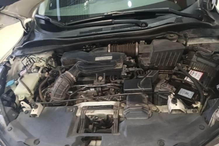Used Honda Vezel 2020 220 TURBO CVT Elite Edition Engine Bay