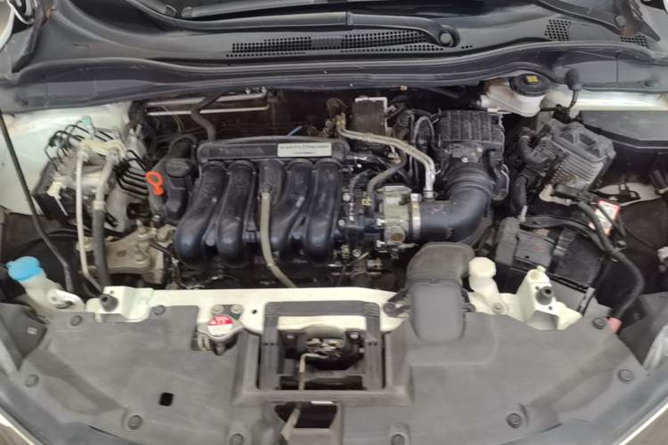 Used Honda Vezel 2020 1.5L CVT Pioneer Edition Engine Bay