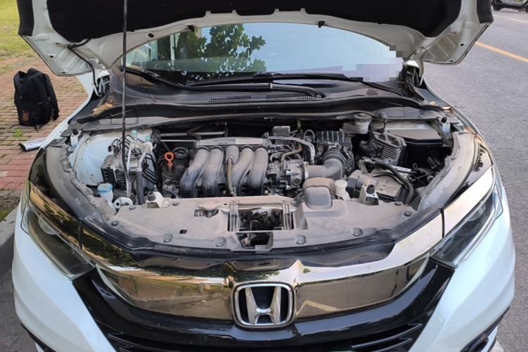 Used Honda Vezel 2020 1.5L CVT Pioneer Edition Engine Bay