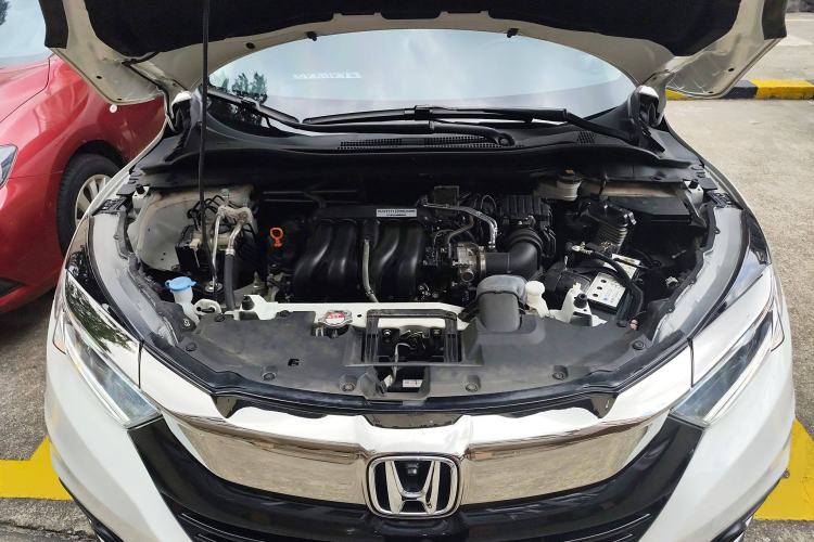 Used Honda Vezel 2020 1.5L CVT Pioneer Edition Engine Bay