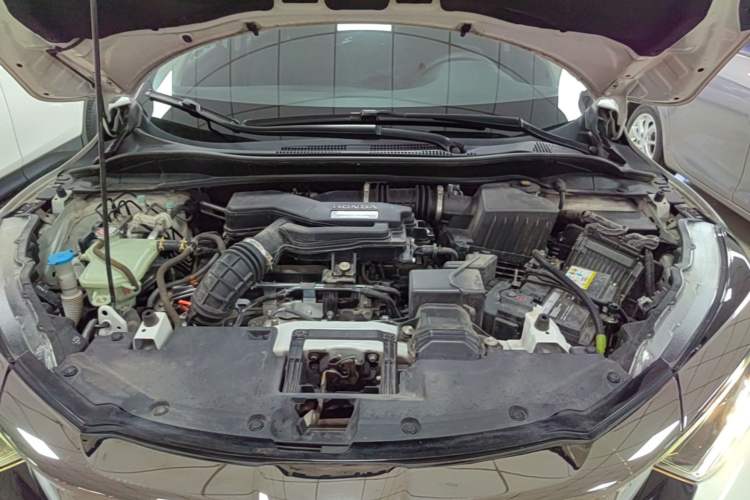 Used Honda Vezel 2020 220 TURBO CVT Elite Edition Engine Bay