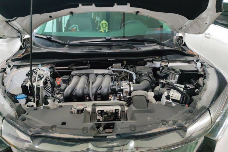 Used Honda Vezel 2020 1.5L CVT Pioneer Edition Engine Bay